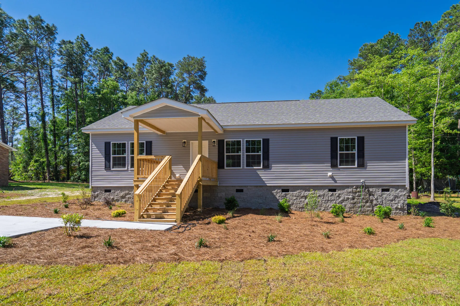 183 Waverly Road