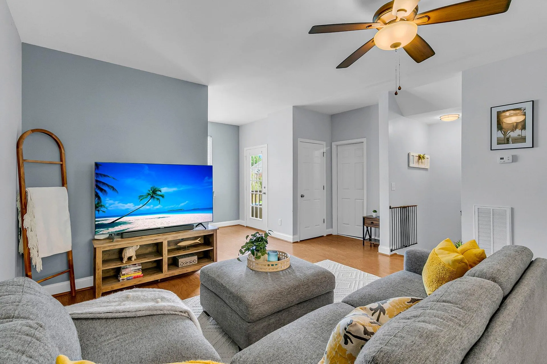 Property image 5 at 4060 Hartland Street, Charleston, SC 29414