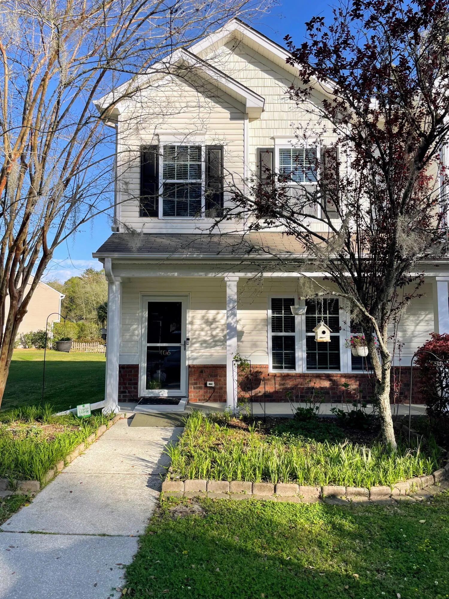 406 Chinquapin Drive