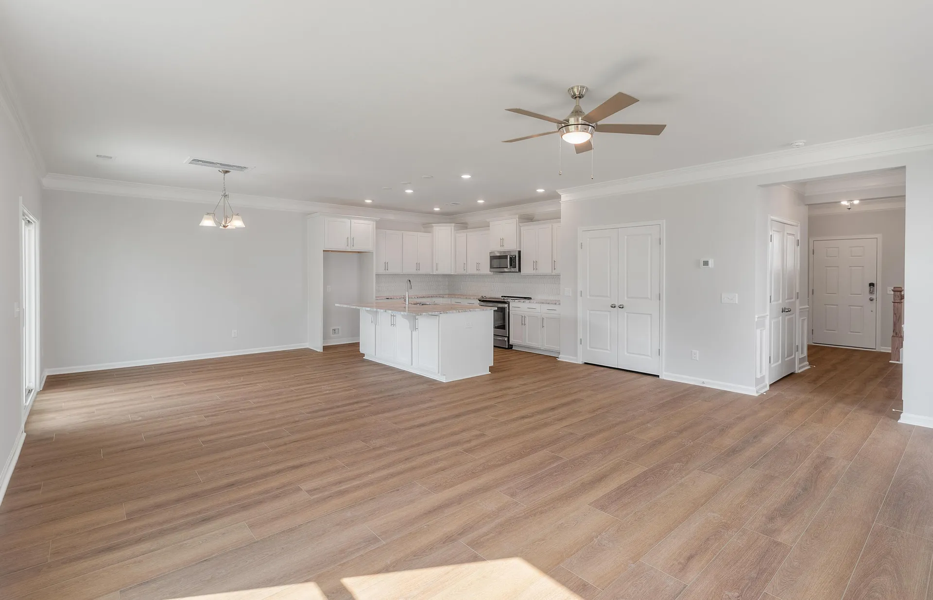 Property image 5 at 359 Blue Oak Drive, Moncks Corner, SC 29461