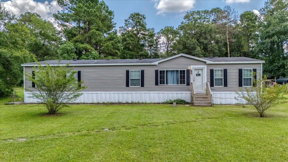 Property image 2 at 226 Swanson Drive, Summerville, SC 29483