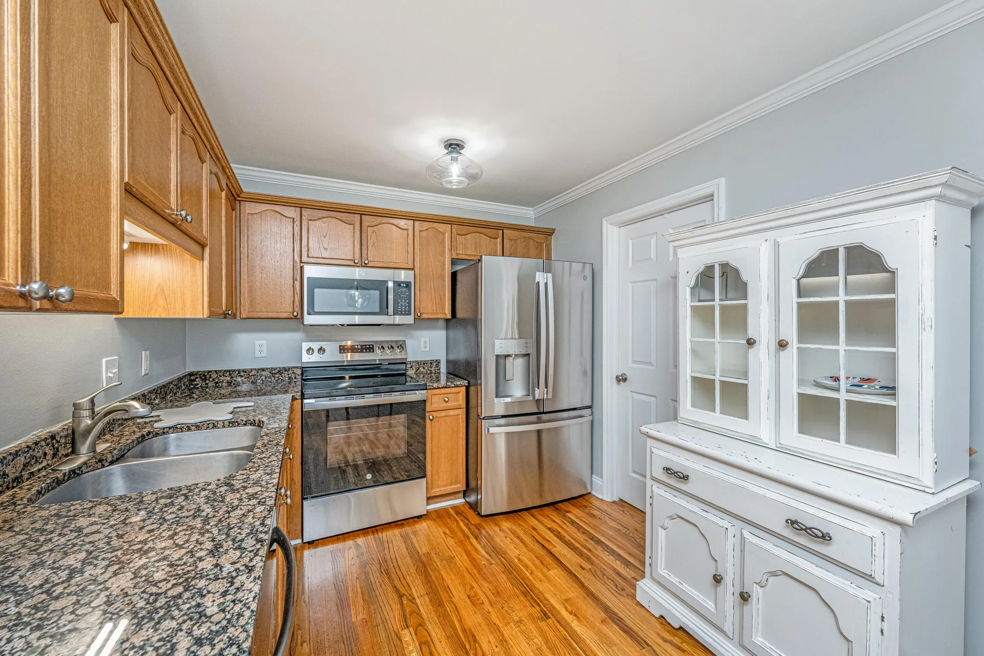 Property image 5 at 27 Brockman Drive B, Charleston, SC 29412