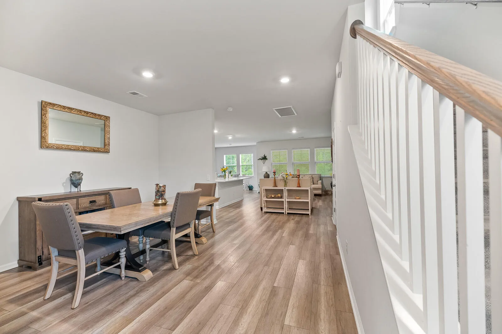 Property image 4 at 128 Red Bluff Street, Summerville, SC 29483