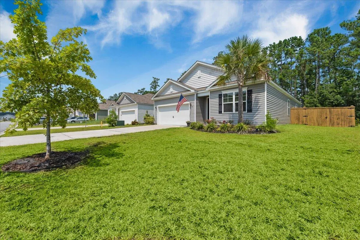 Property image 2 at 360 Bering Lane, Summerville, SC 29486
