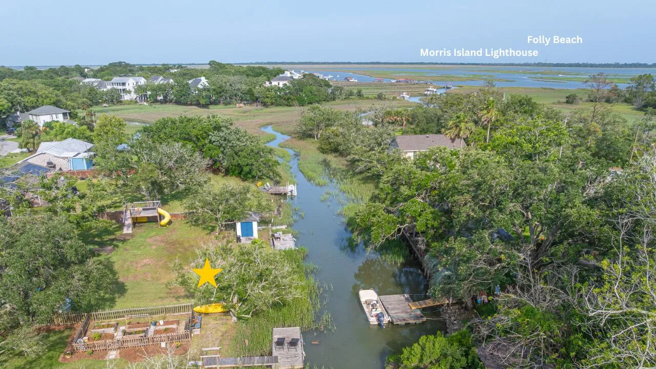 Property image 2 at 689 Port Circle, Charleston, SC 29412
