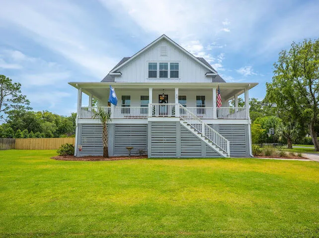 Property image 2 at 637 Lynne Avenue, Charleston, SC 29412