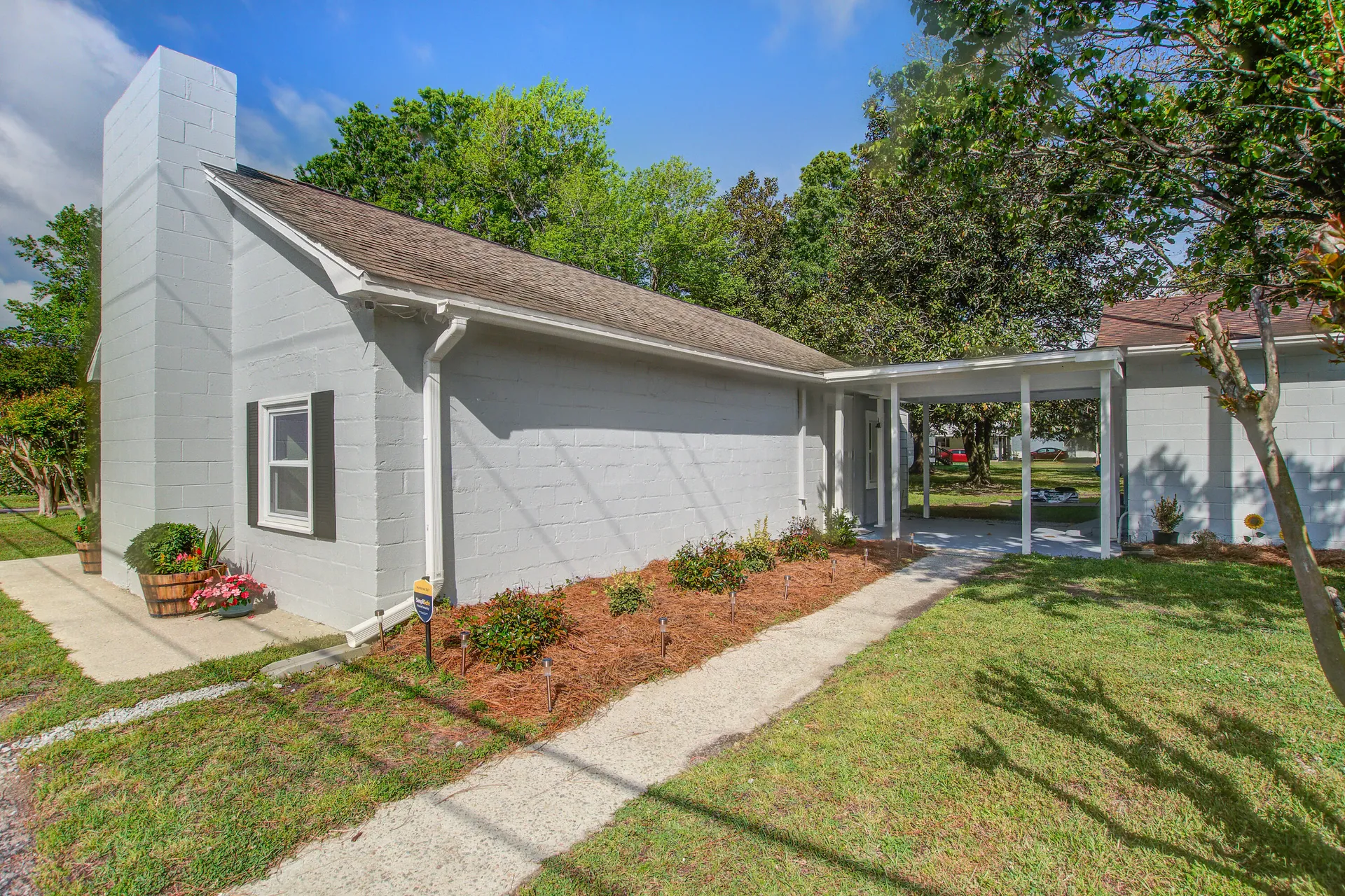 Property image 3 at 2164 N Hwy 17a, Bonneau, SC 29431