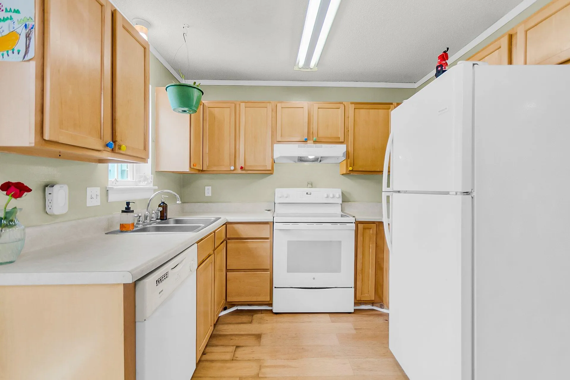 Property image 5 at 21 Rivers Point Row Apt C, Charleston, SC 29412