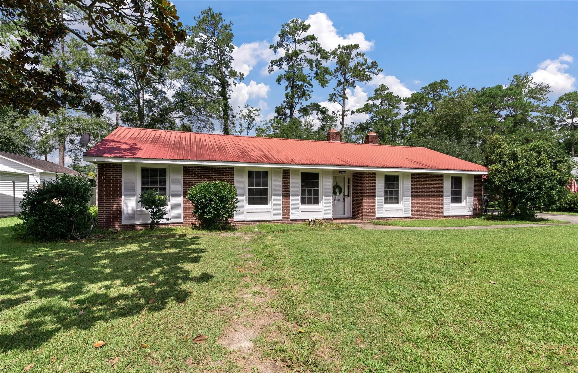 Property image 3 at 108 Pinewood Street, Walterboro, SC 29488