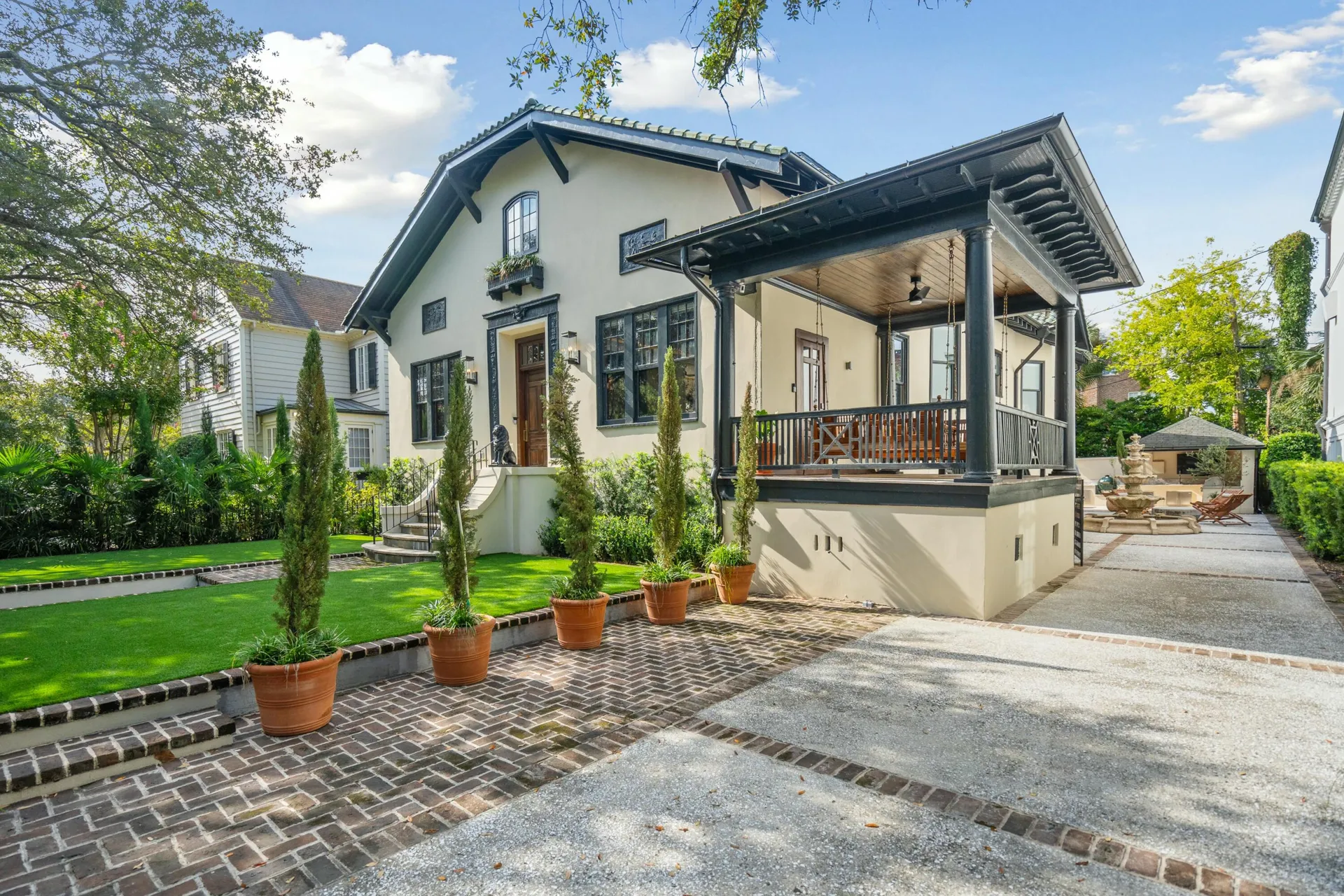 Property image 2 at 111 S Battery Street, Charleston, SC 29401