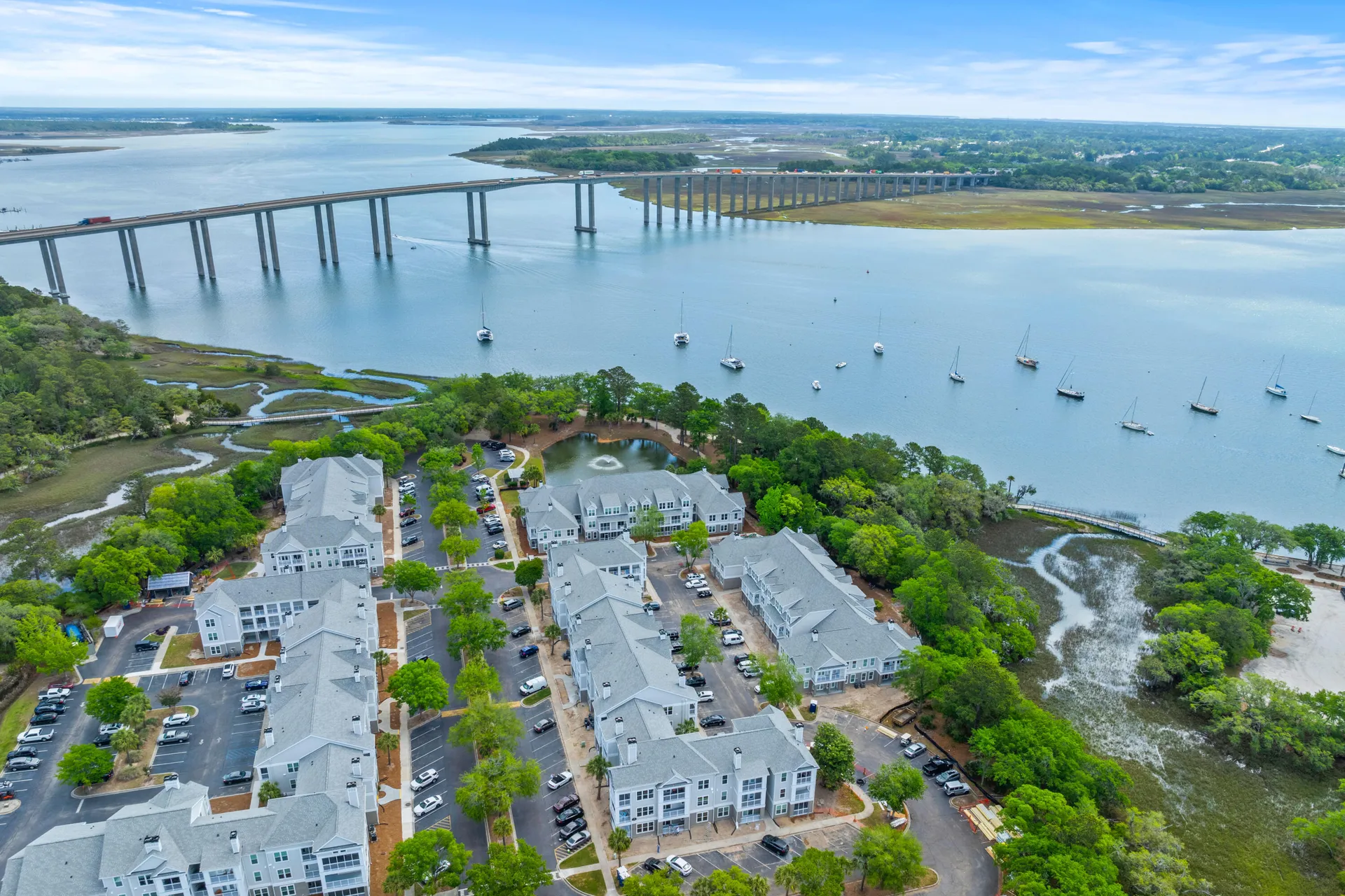 Property image 2 at 130 River Landing Drive 3202, Charleston, SC 29492