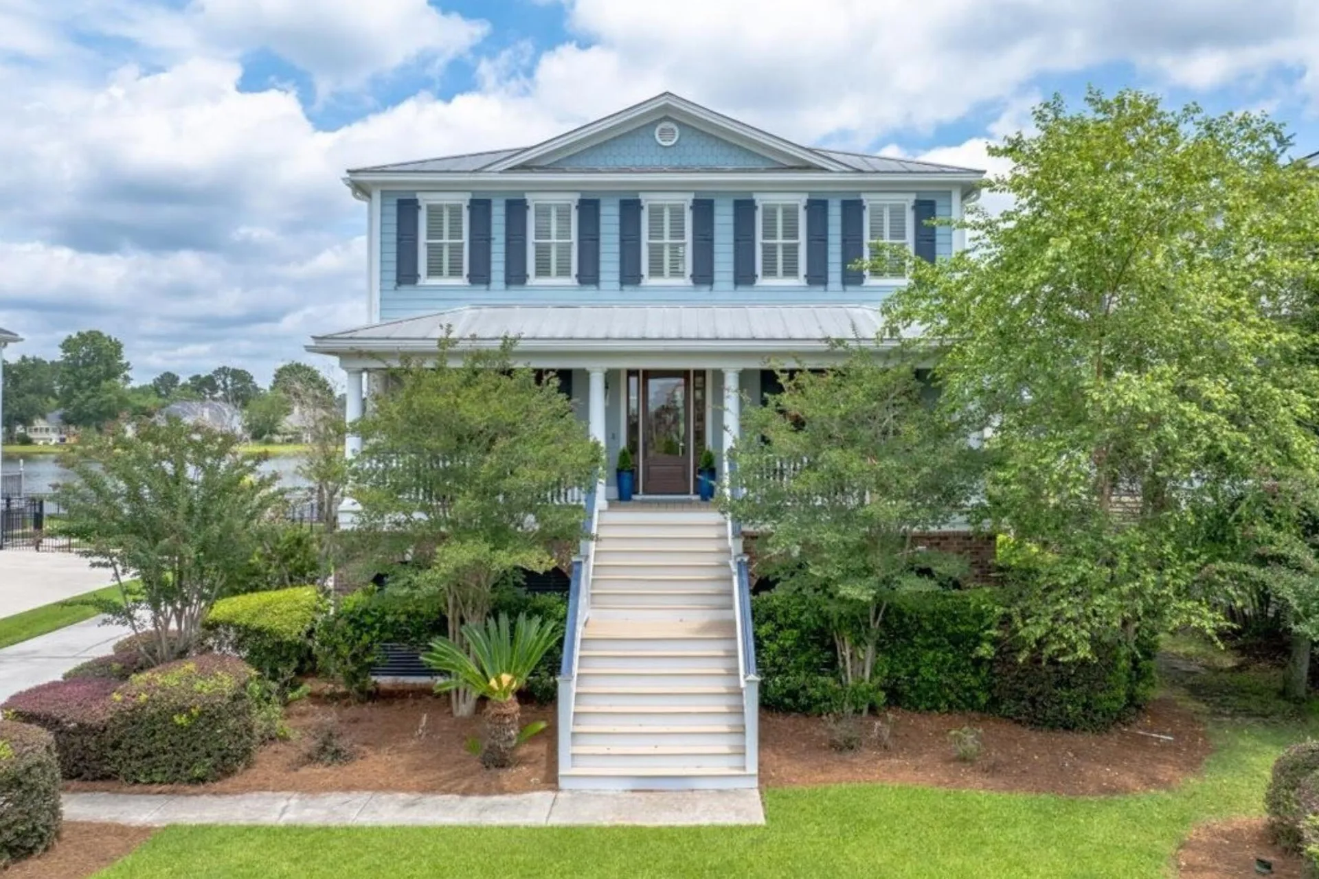 1597 Rivertowne Country Club Drive