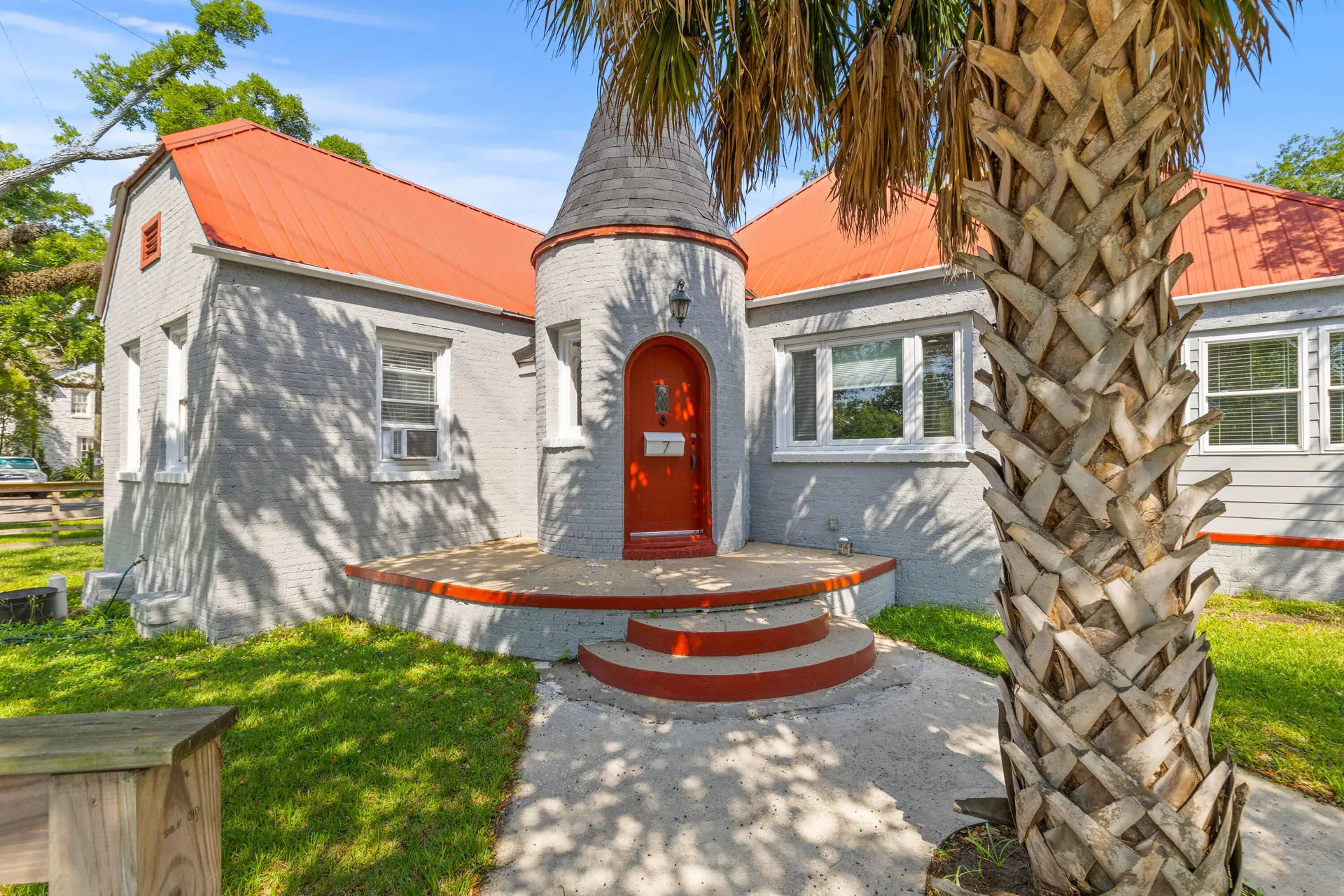 7 Wesley Drive