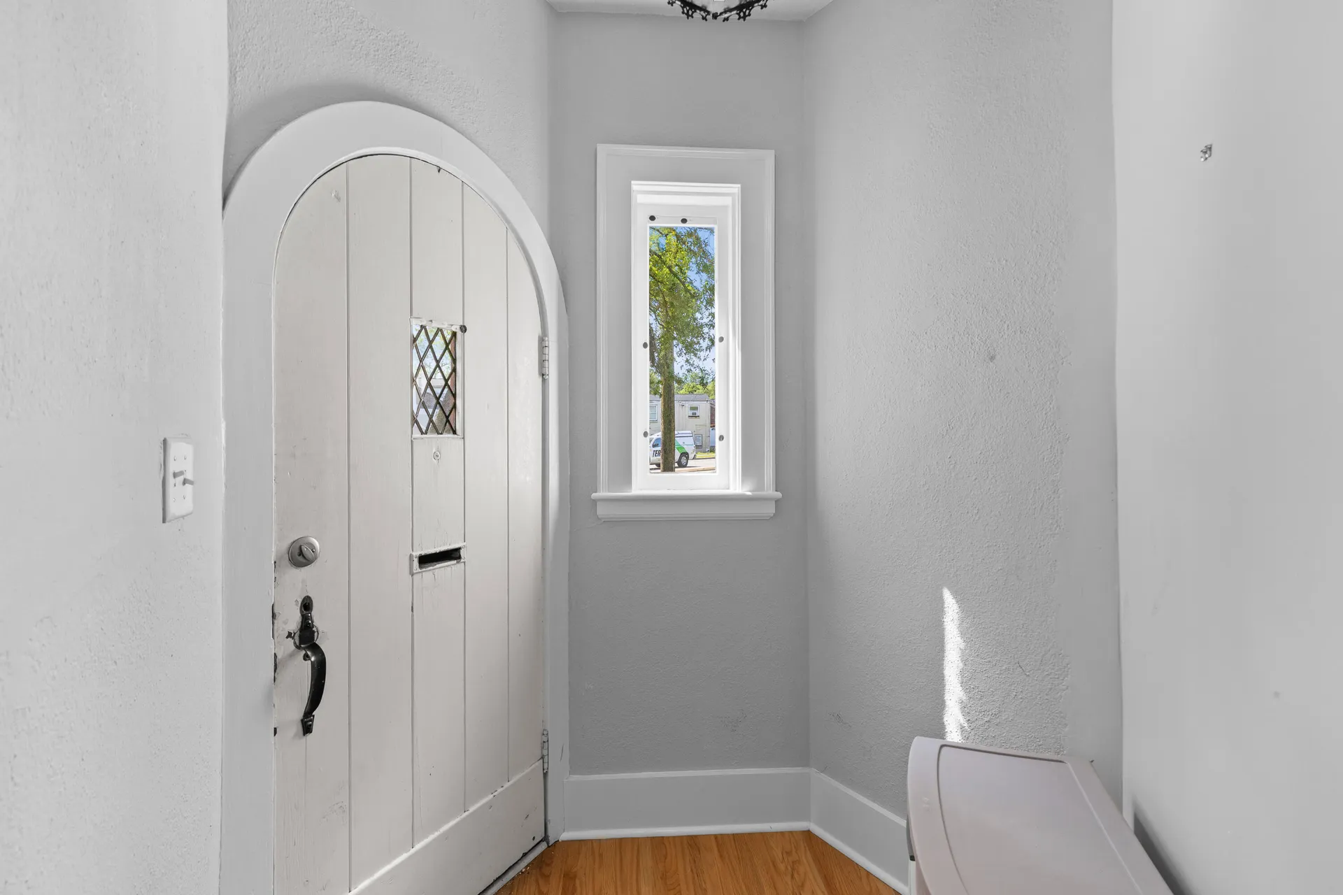 Property image 4 at 7 Wesley Drive, Charleston, SC 29407