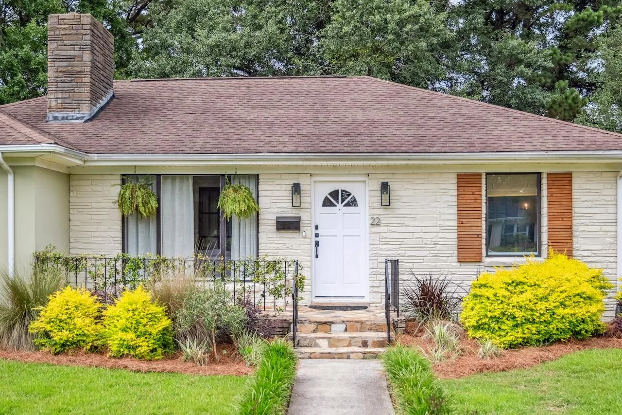 Property image 2 at 22 Charlestowne Road, Charleston, SC 29407