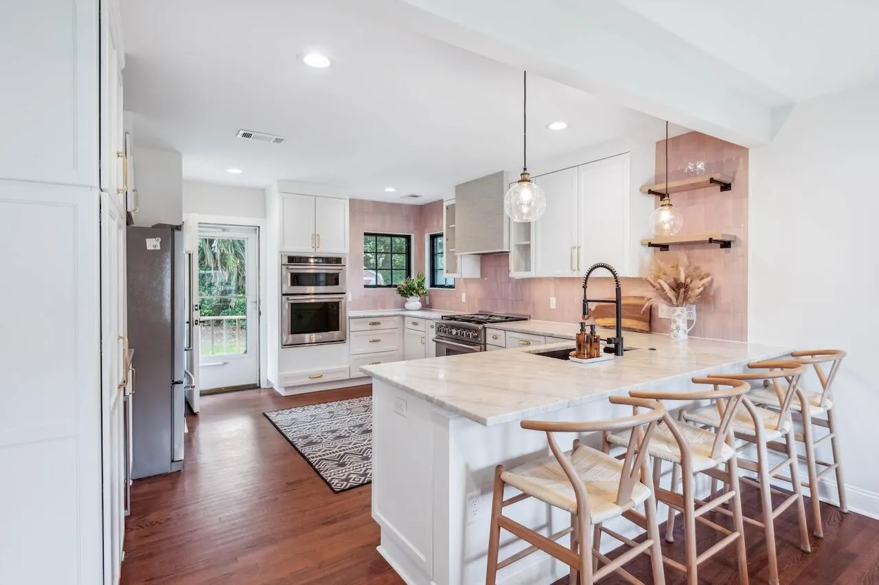 Property image 3 at 22 Charlestowne Road, Charleston, SC 29407