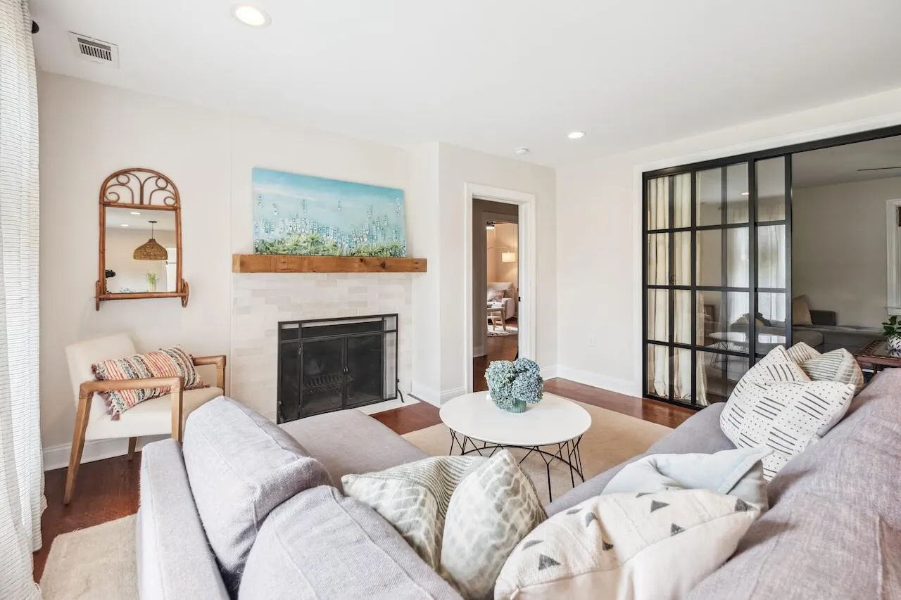 Property image 5 at 22 Charlestowne Road, Charleston, SC 29407