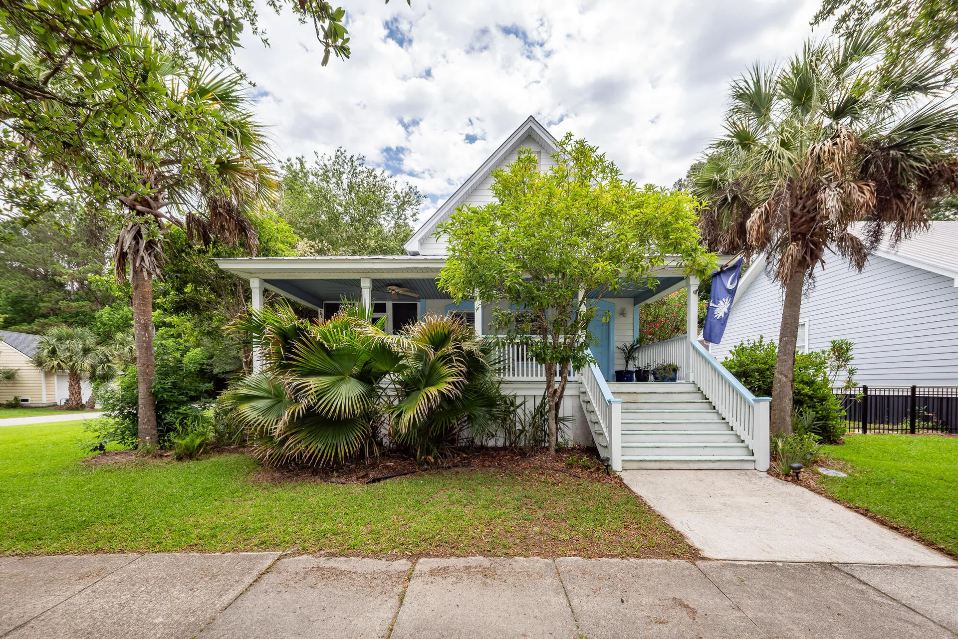 2613 Rivertowne Parkway