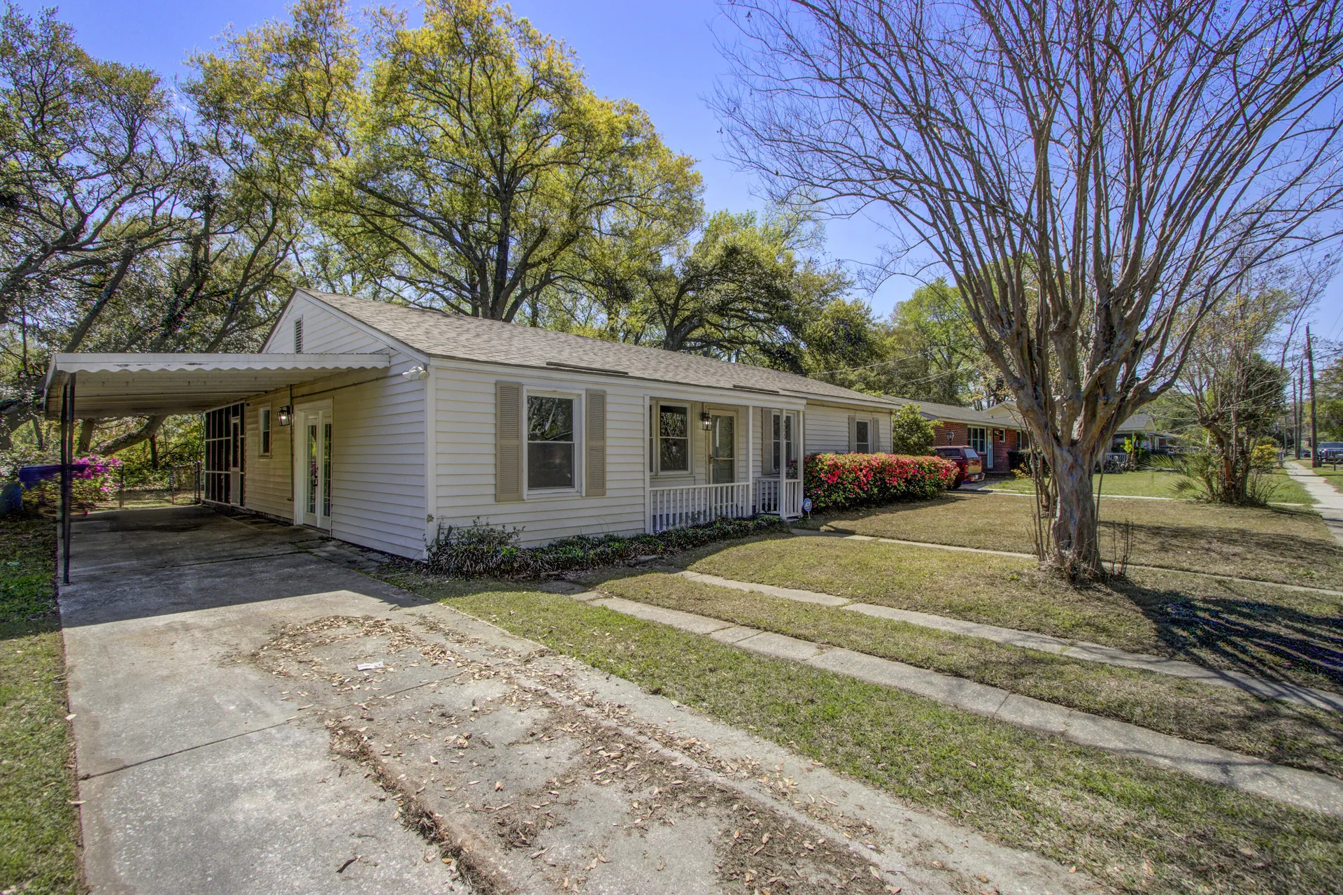 Brentwood, North Charleston Community
