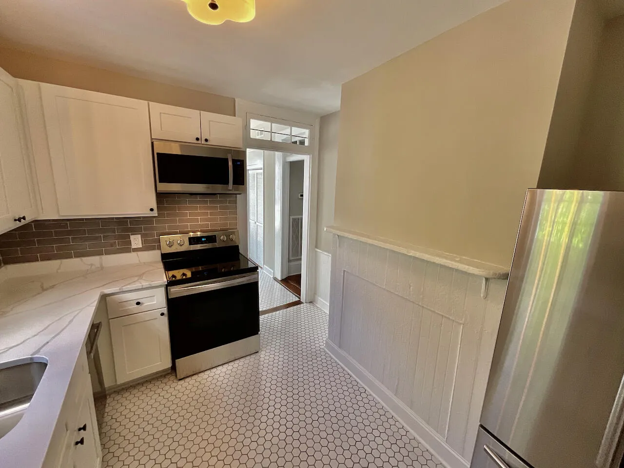 Property image 5 at 104 Nassau Street, Charleston, SC 29403