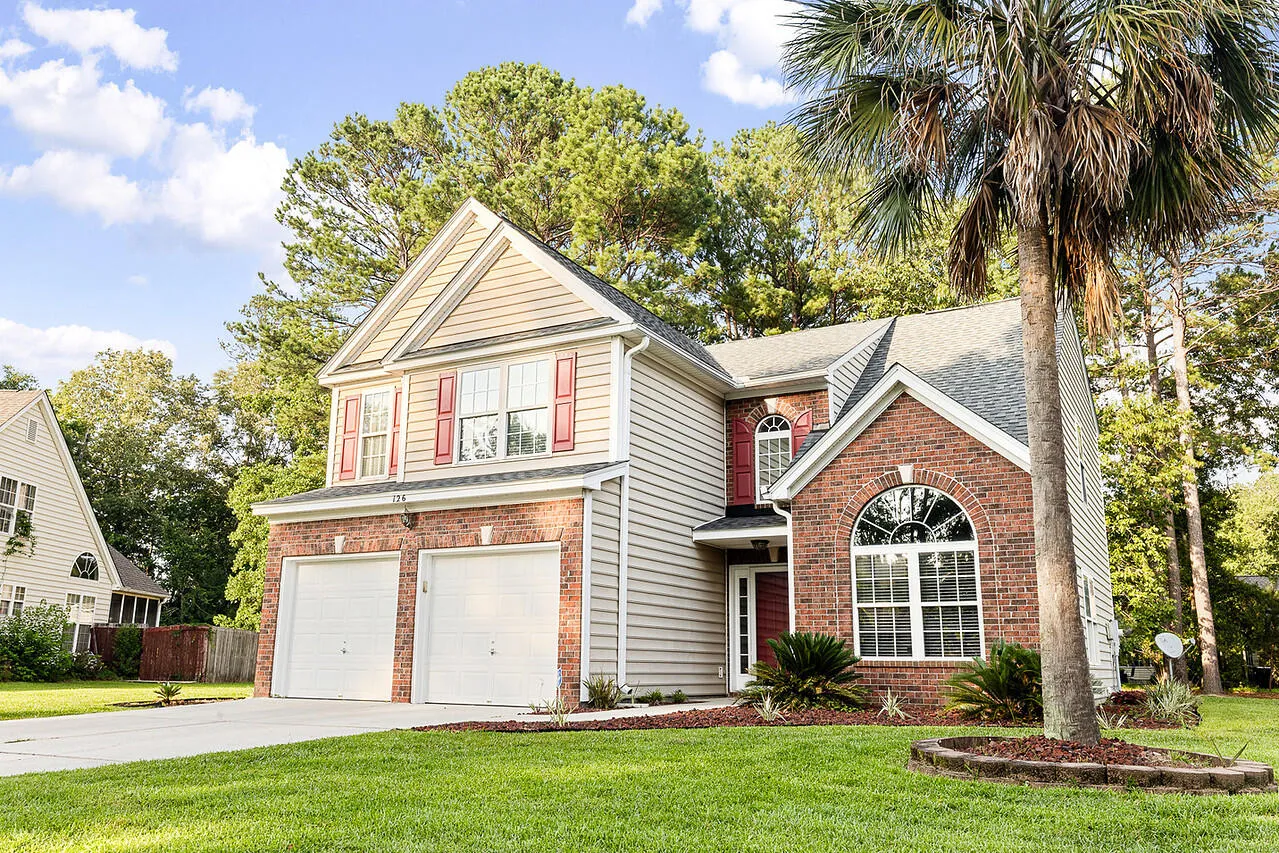 Property image 3 at 126 Thousand Oaks Circle, Goose Creek, SC 29445