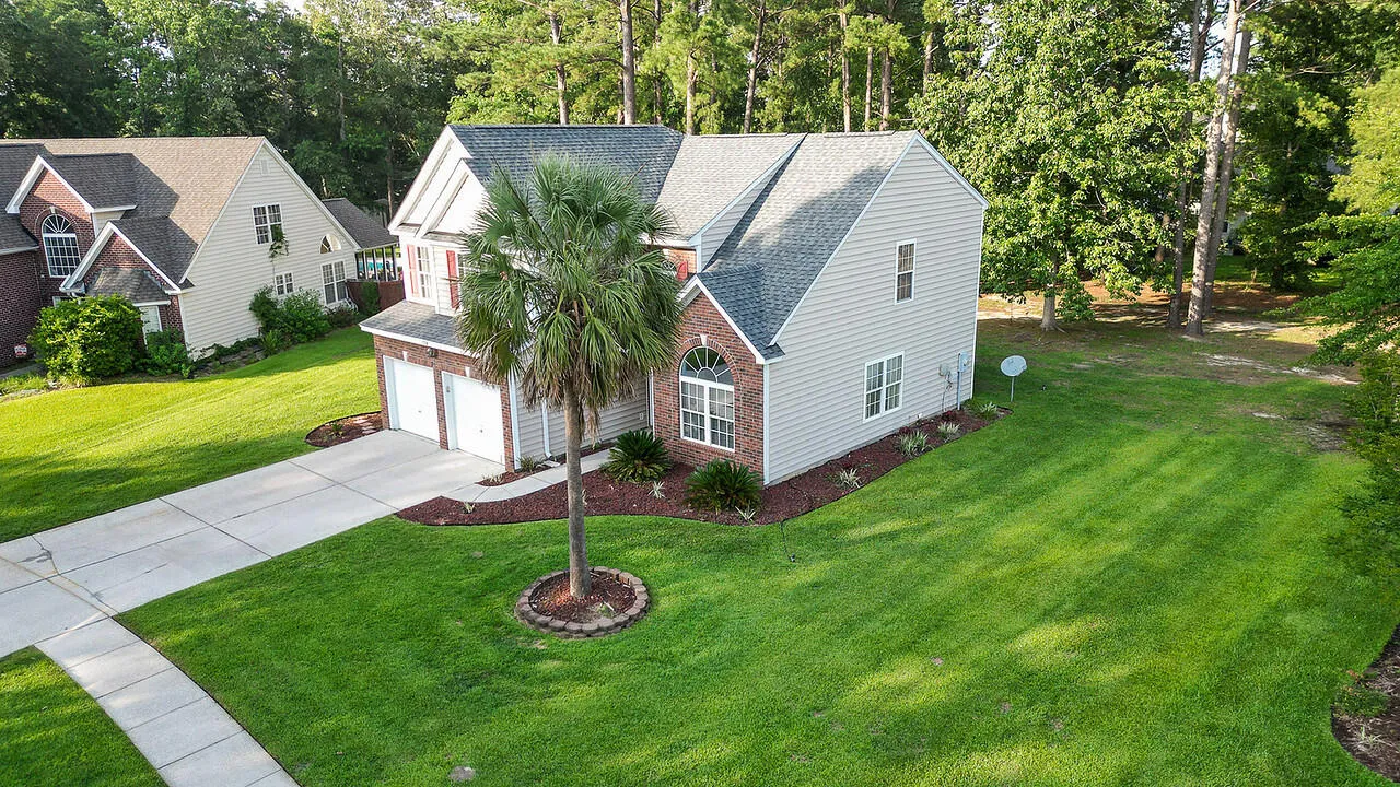 Property image 5 at 126 Thousand Oaks Circle, Goose Creek, SC 29445