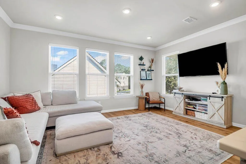 Property image 3 at 801 Lachicotte Creek Drive, Charleston, SC 29492