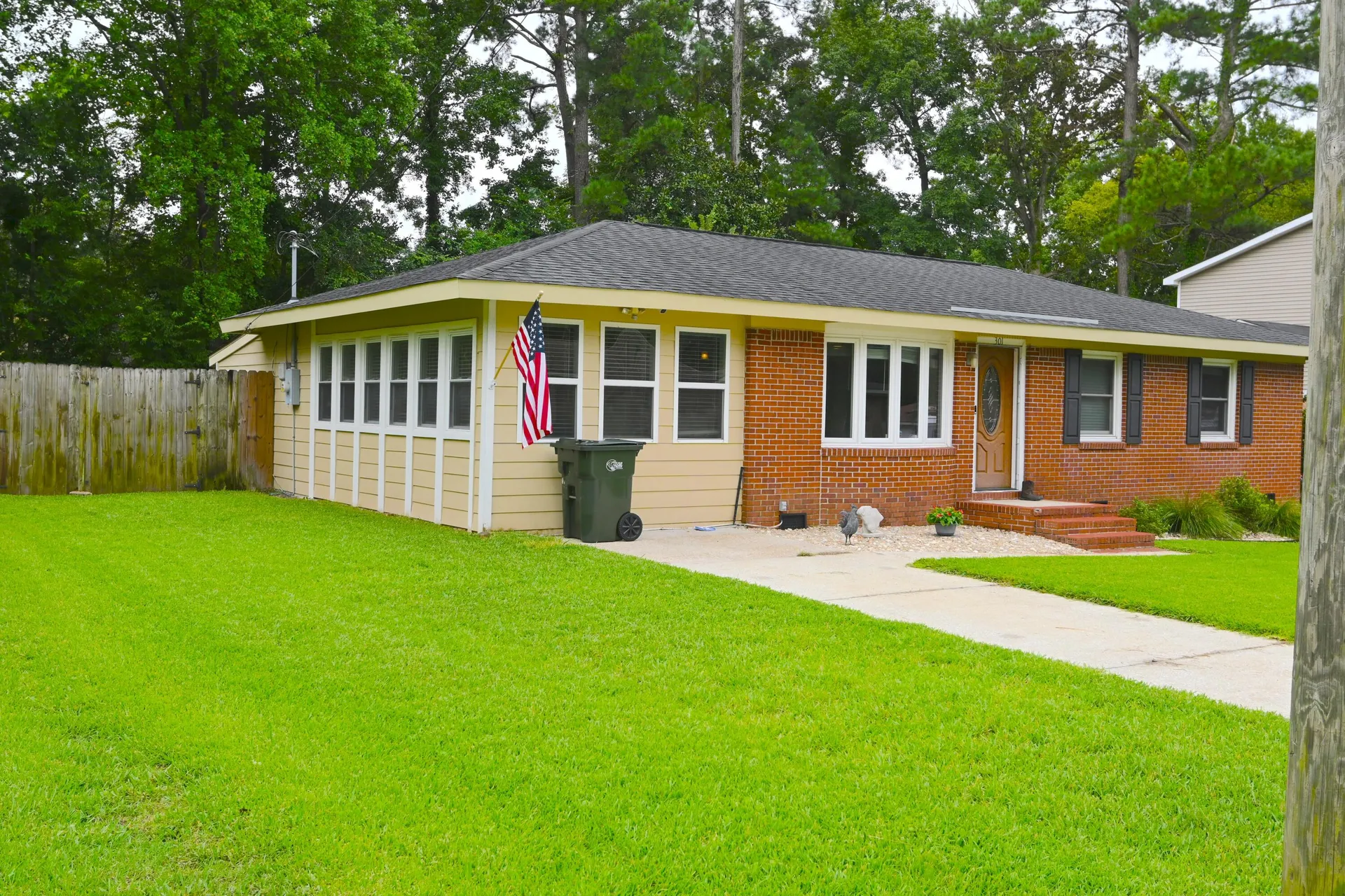 Property image 2 at 301 Farm Road, Goose Creek, SC 29445
