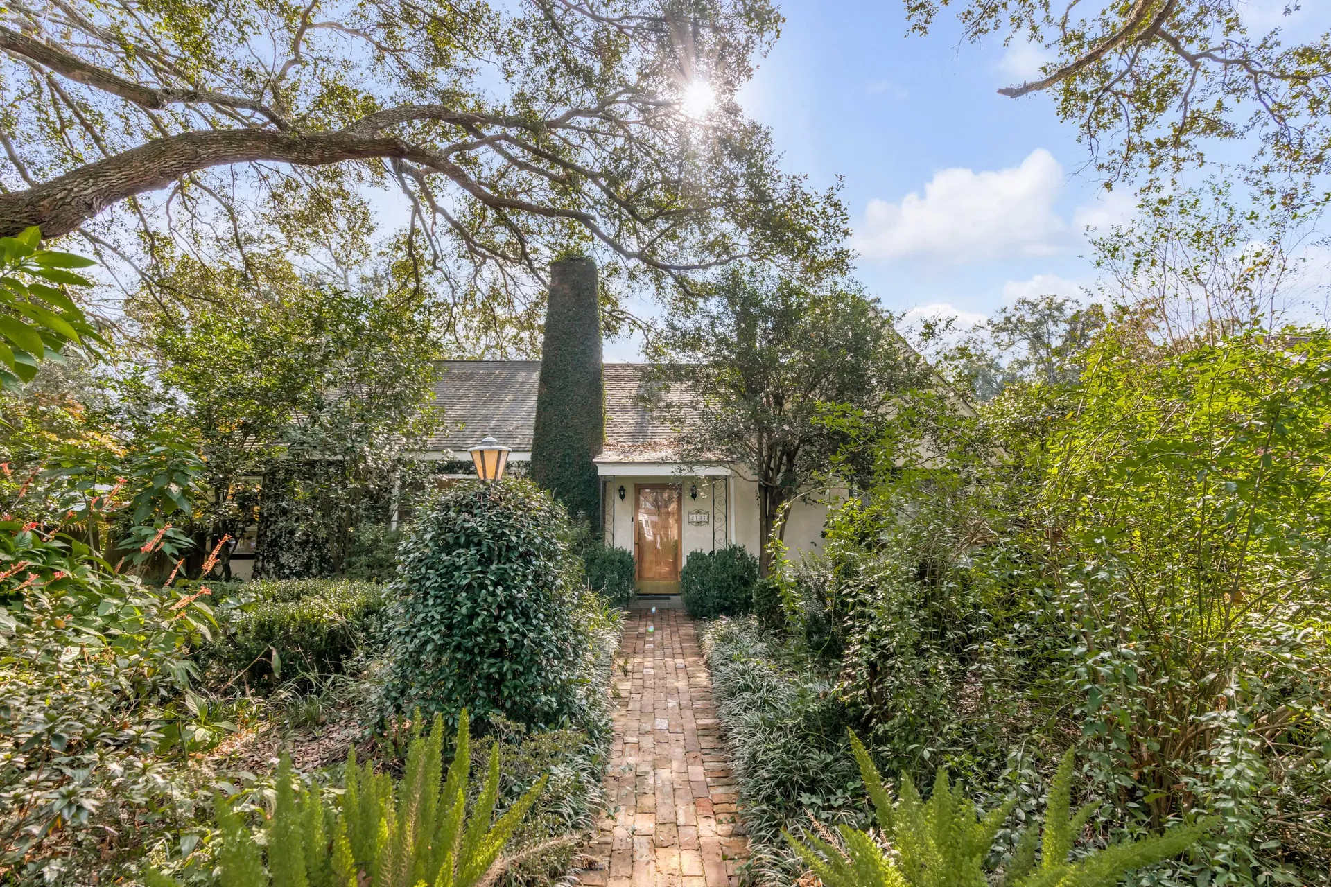 Property image 2 at 2137 Wappoo Drive, Charleston, SC 29412