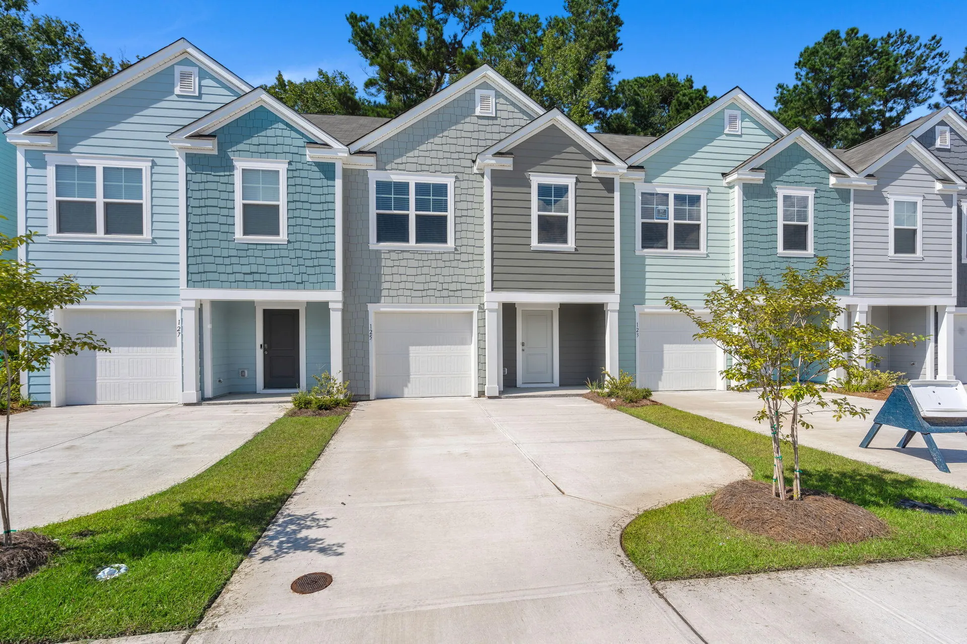 Property image 2 at 125 Orchid Bloom Circle, Moncks Corner, SC 29461