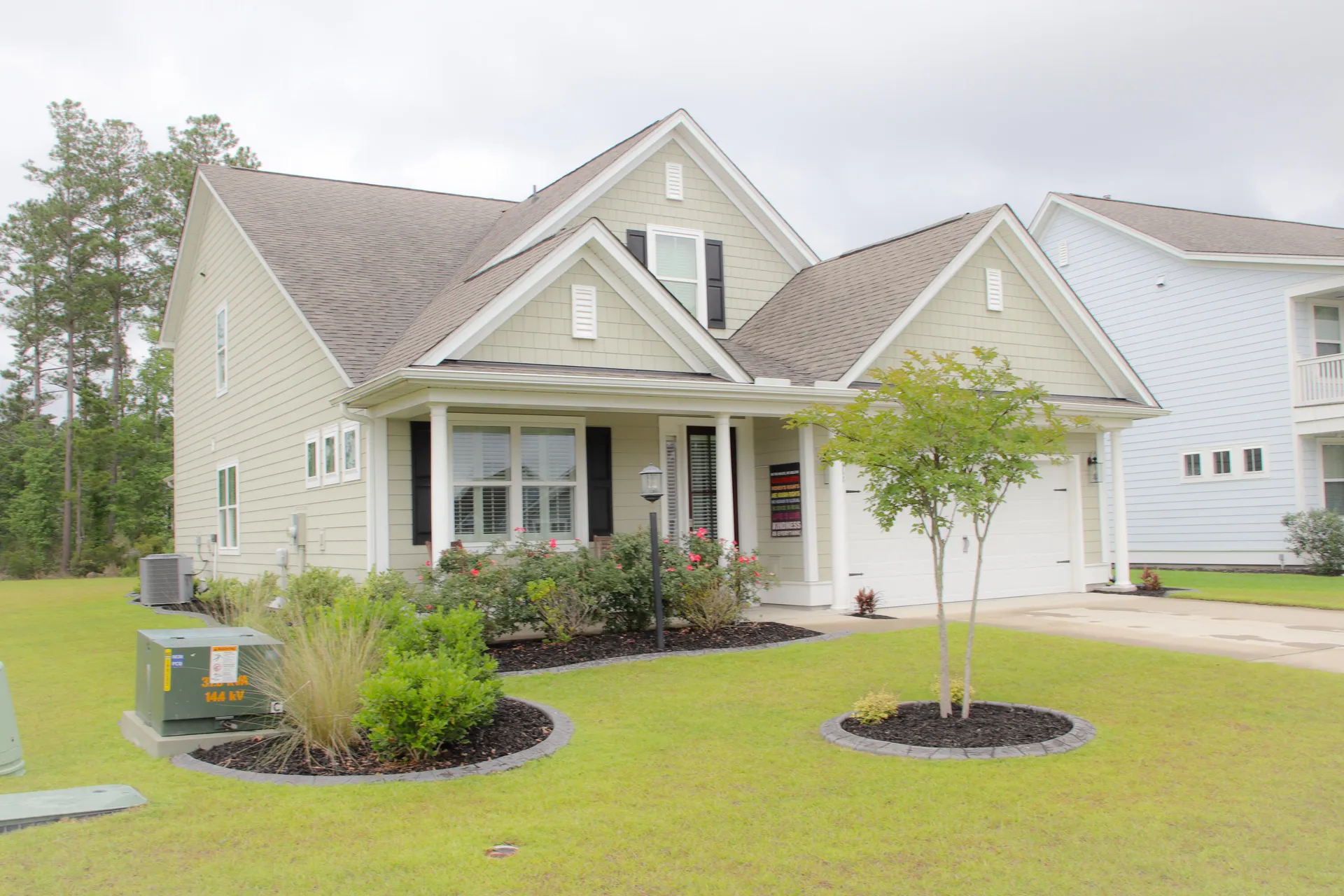 Property image 2 at 683 Yellow Leaf Lane, Summerville, SC 29486