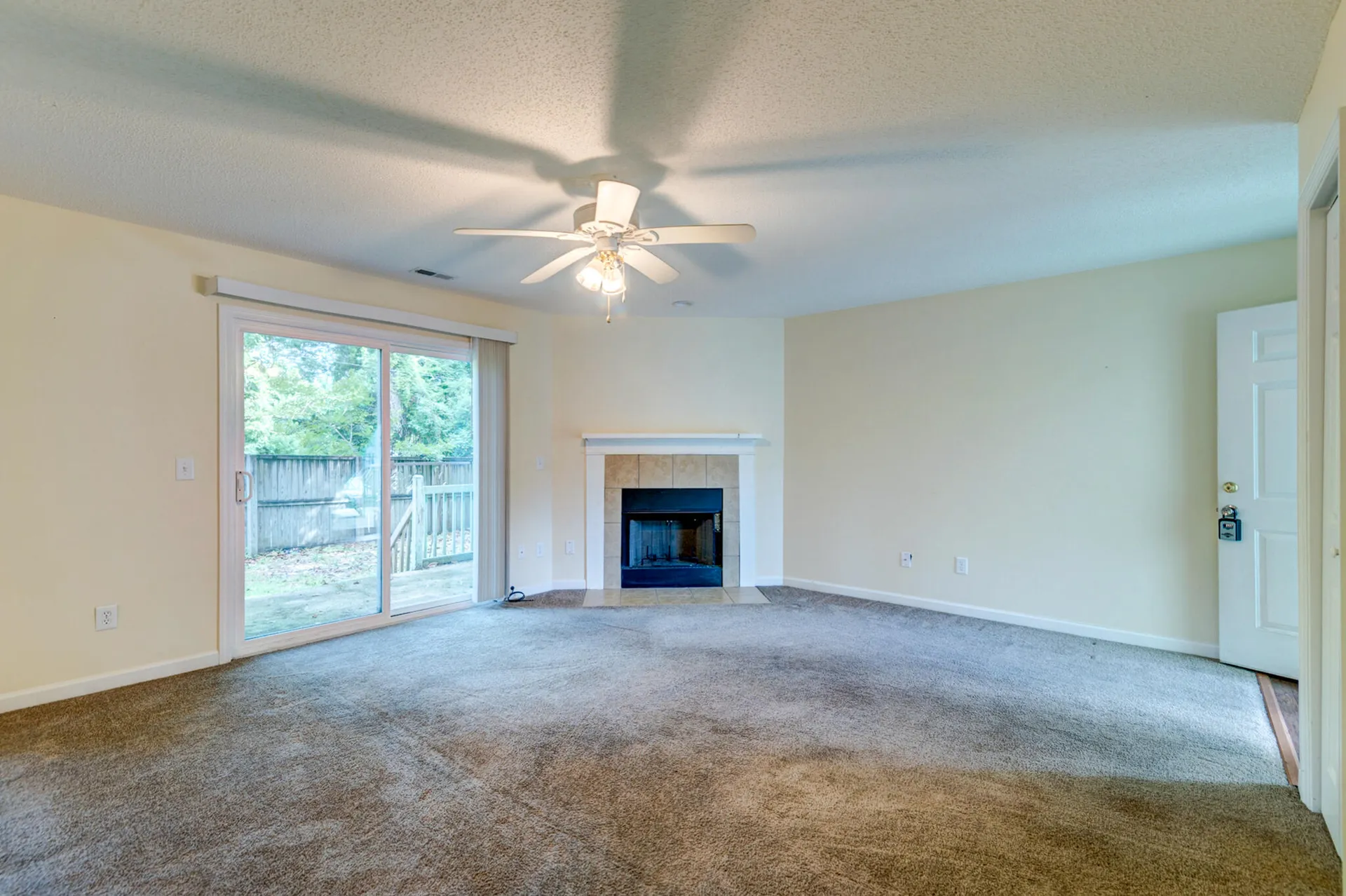 Property image 5 at 6280 Rolling Fork Road 302, North Charleston, SC 29406
