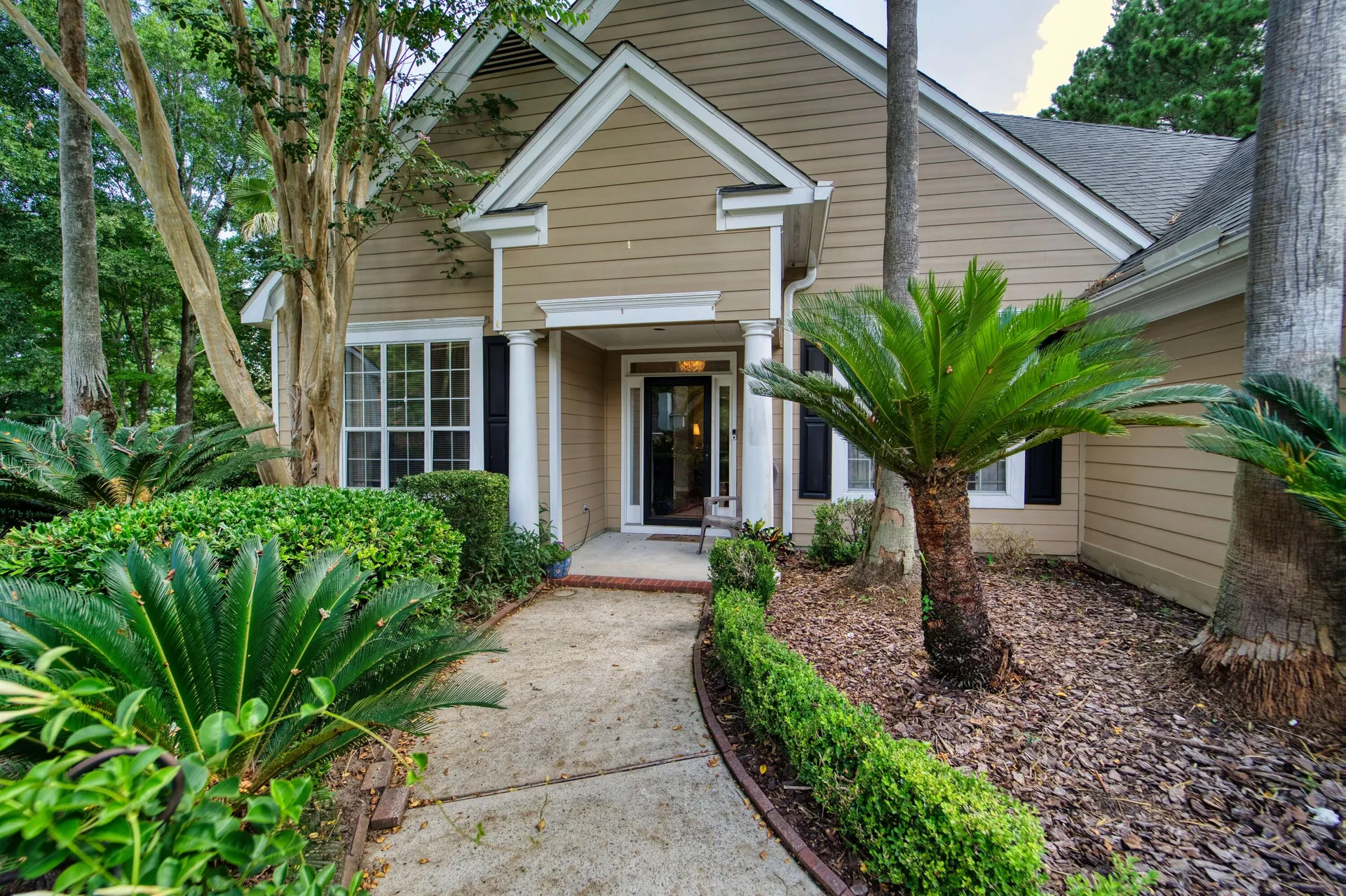 1264 Colfax Court