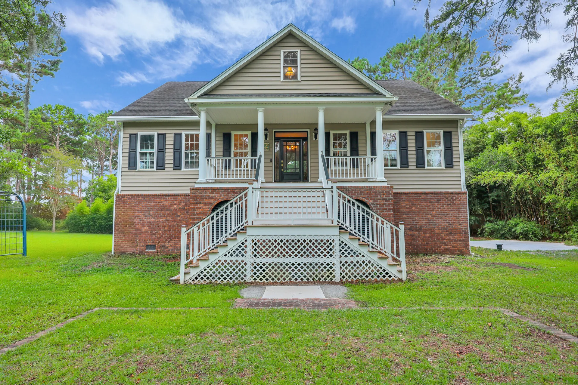 Property image 2 at 2595 Royal Oak Drive, Johns Island, SC 29455