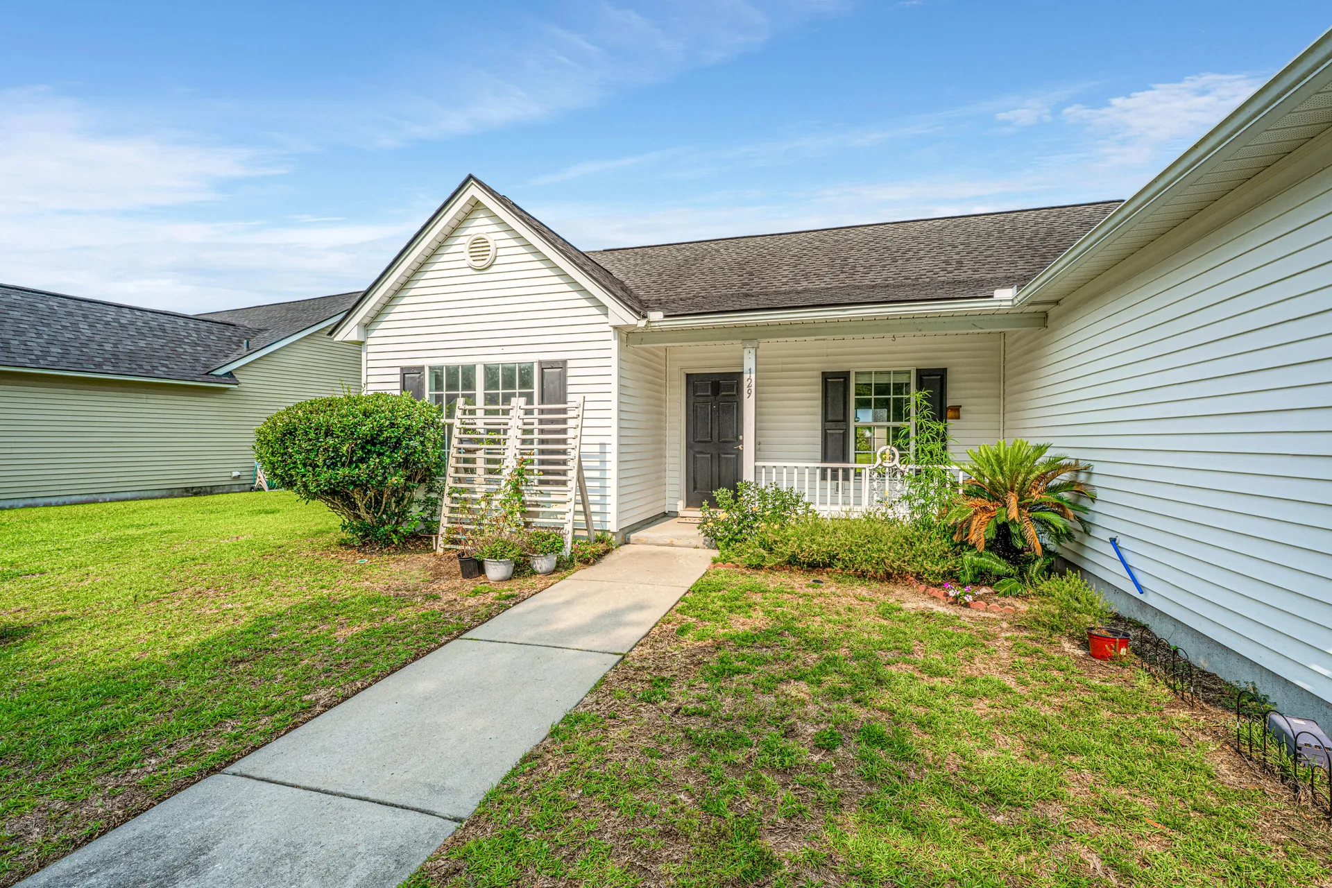 Property image 3 at 129 Dovetail Circle, Summerville, SC 29483