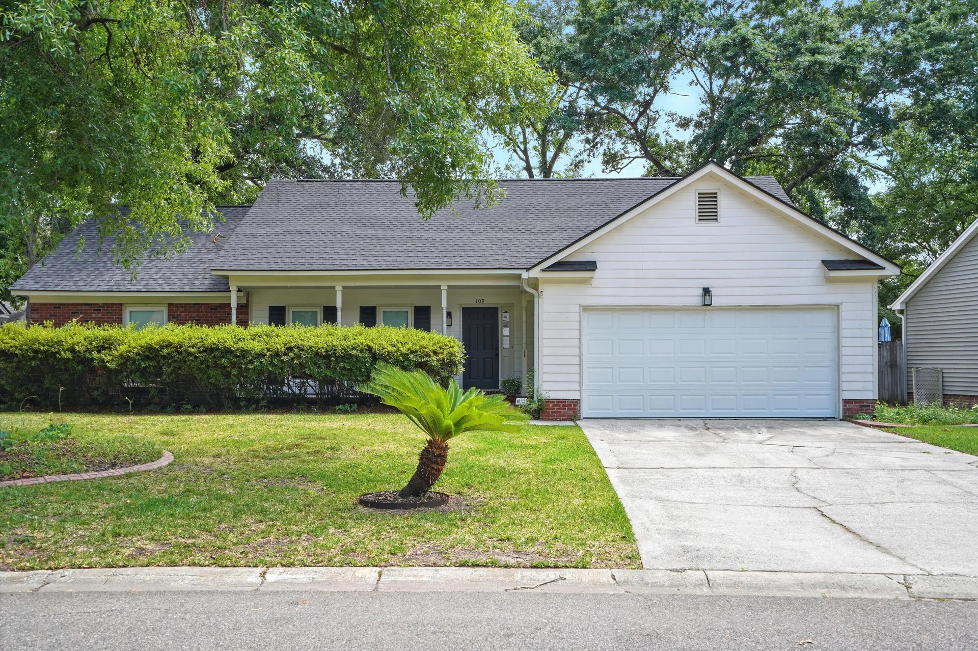Brandymill, Summerville Community