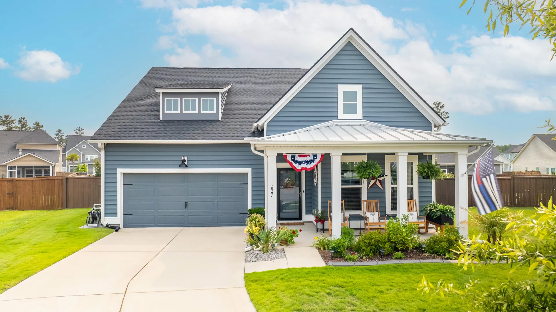 627 Macintyre Circle