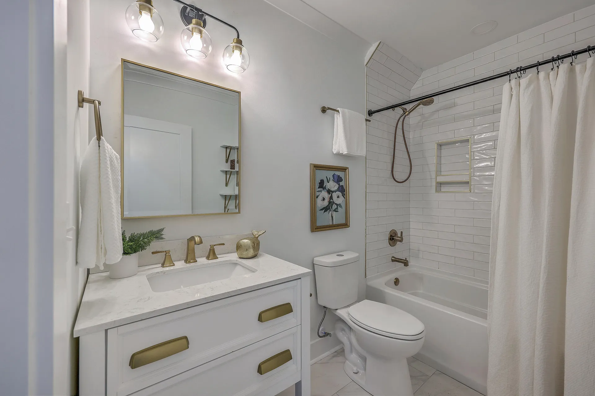 Property image 3 at 10 Humphrey Court, Charleston, SC 29403