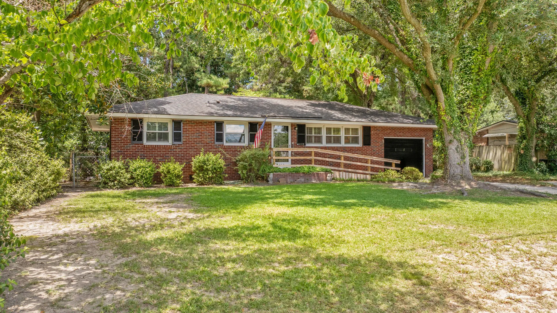 Property image 2 at 112 Roselle Avenue, Goose Creek, SC 29445