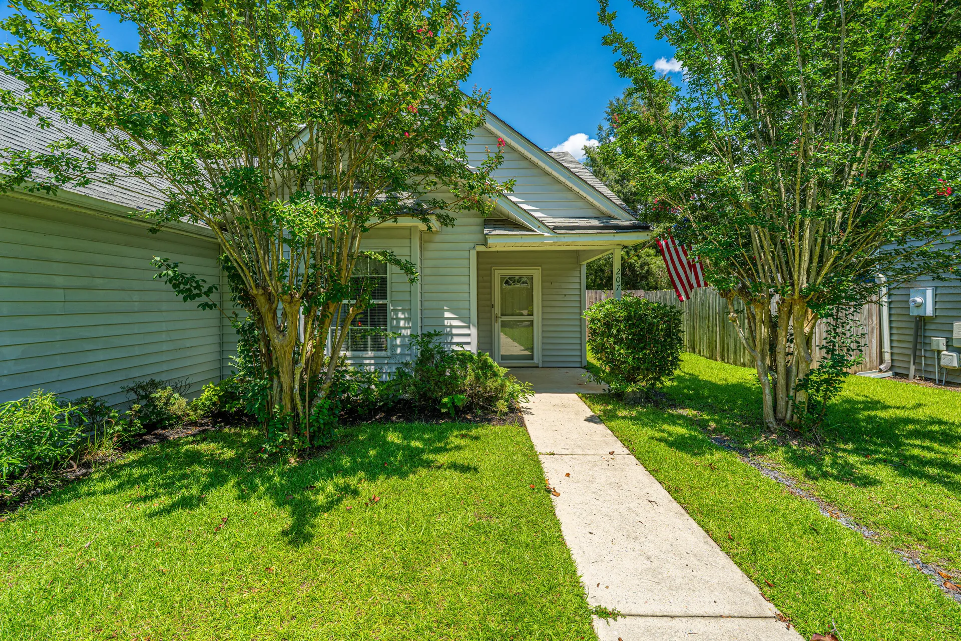 Property image 4 at 207 Apache Drive, Summerville, SC 29483