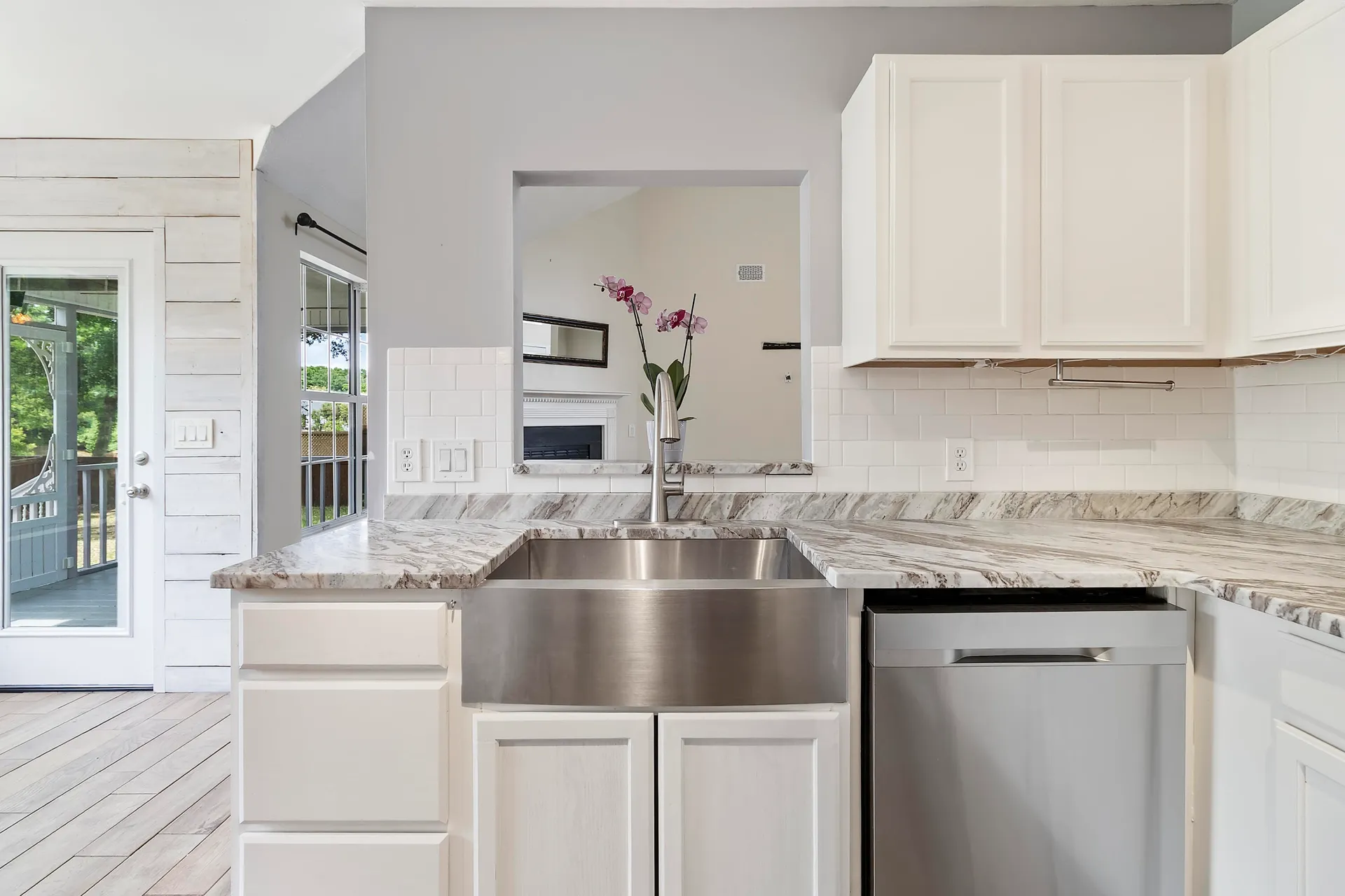 Property image 3 at 1245 Lakefront Drive Drive, Charleston, SC 29412