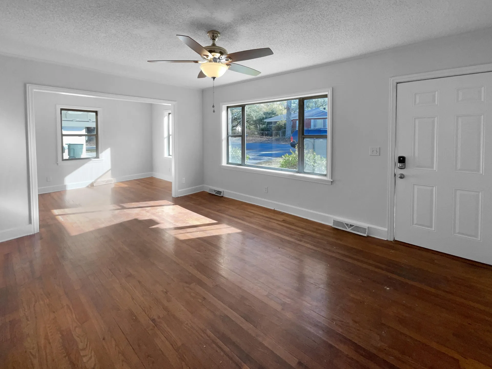 Property image 3 at 1104 Berkeley Street, Hanahan, SC 29410