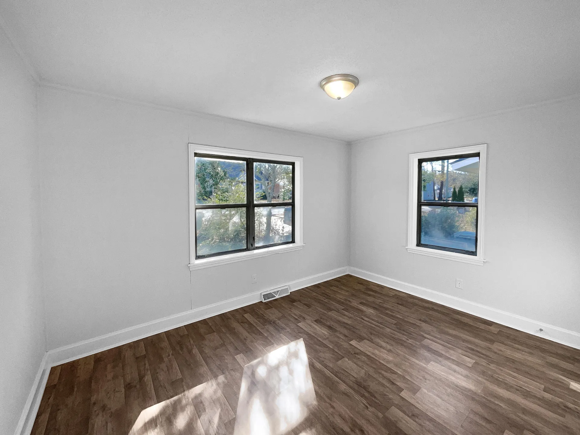 Property image 5 at 1104 Berkeley Street, Hanahan, SC 29410