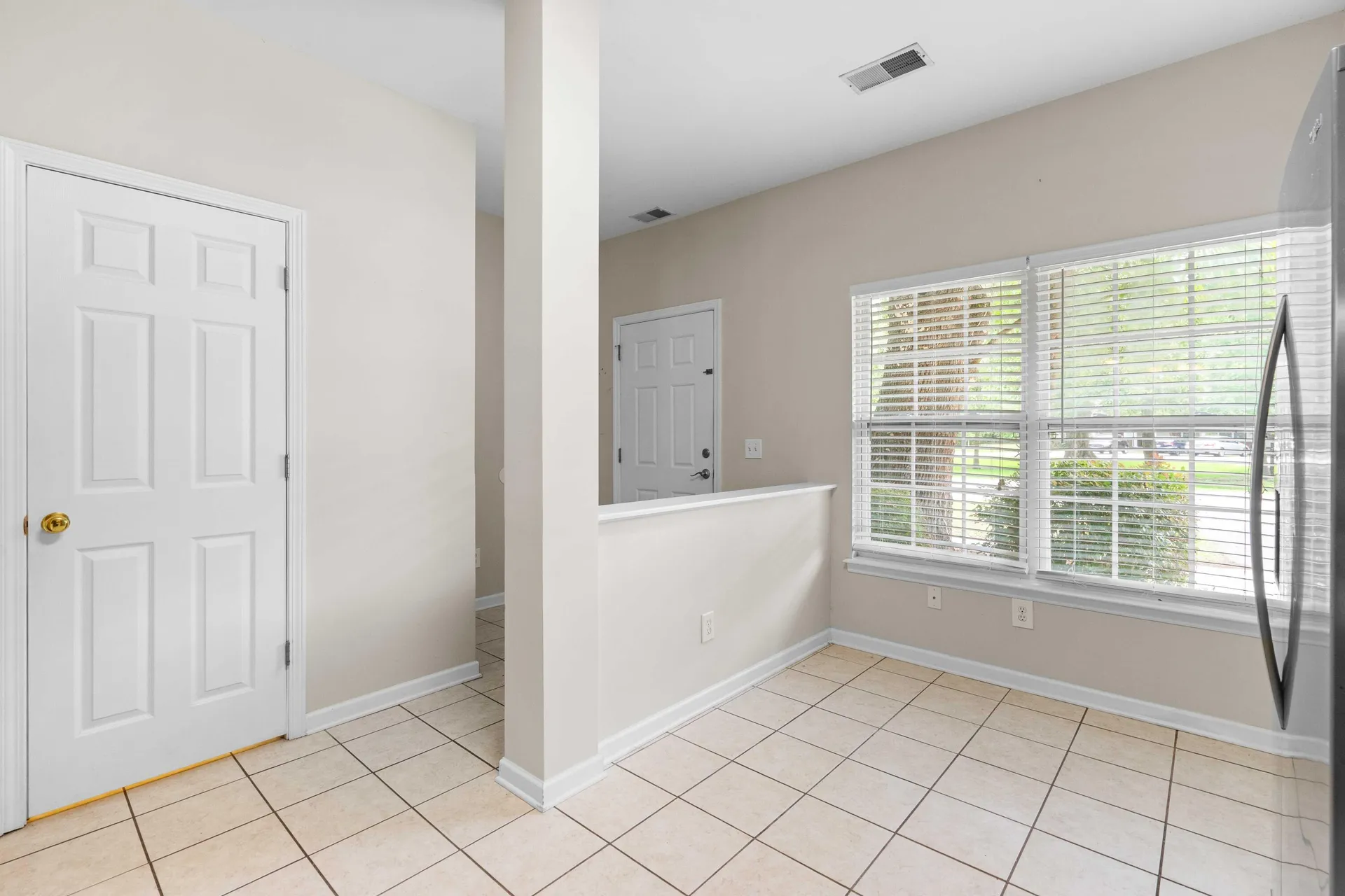 Property image 5 at 105 Chinquapin Drive, Summerville, SC 29485