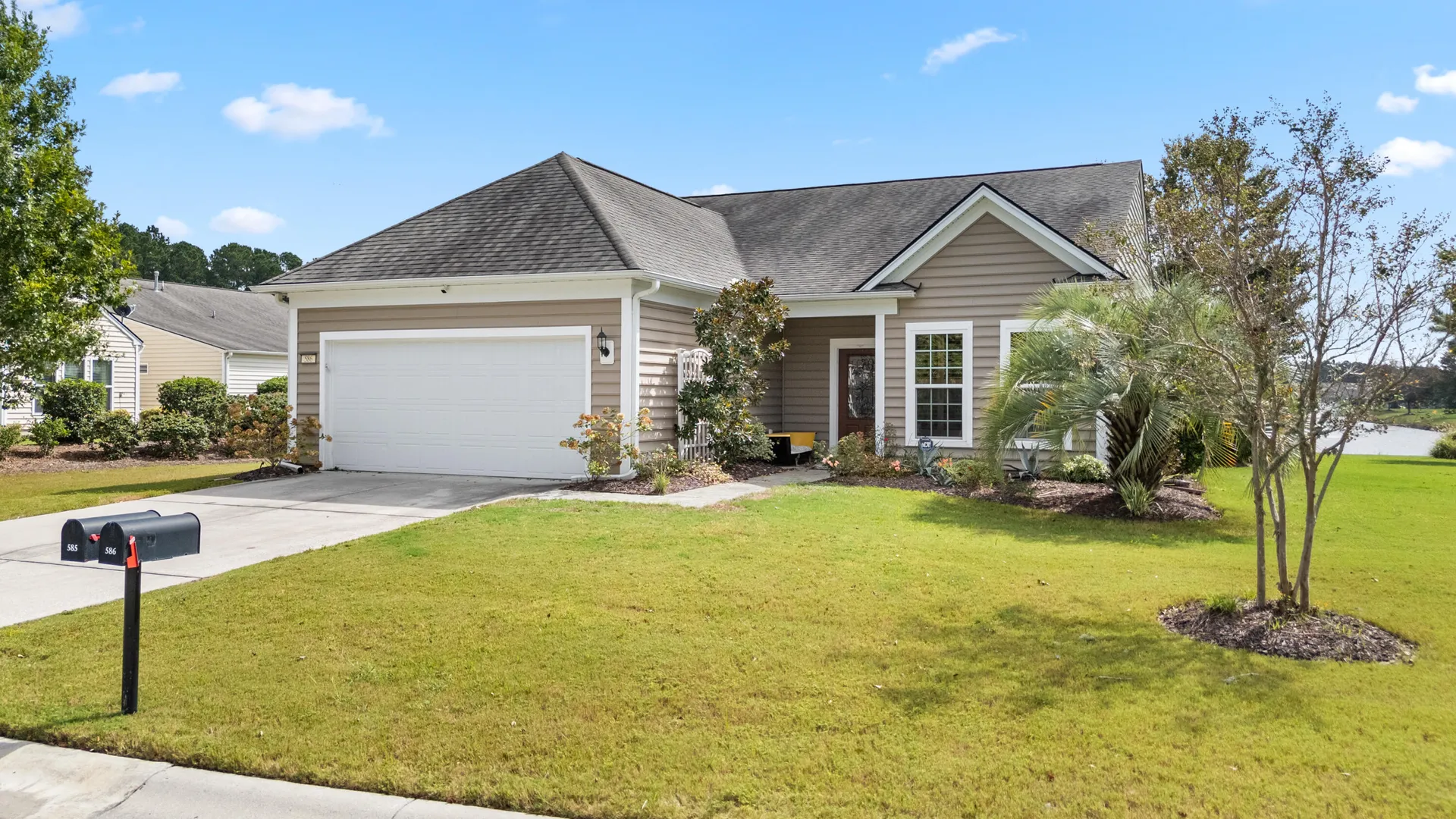 Property image 2 at 586 Eastern Isle Avenue, Summerville, SC 29486