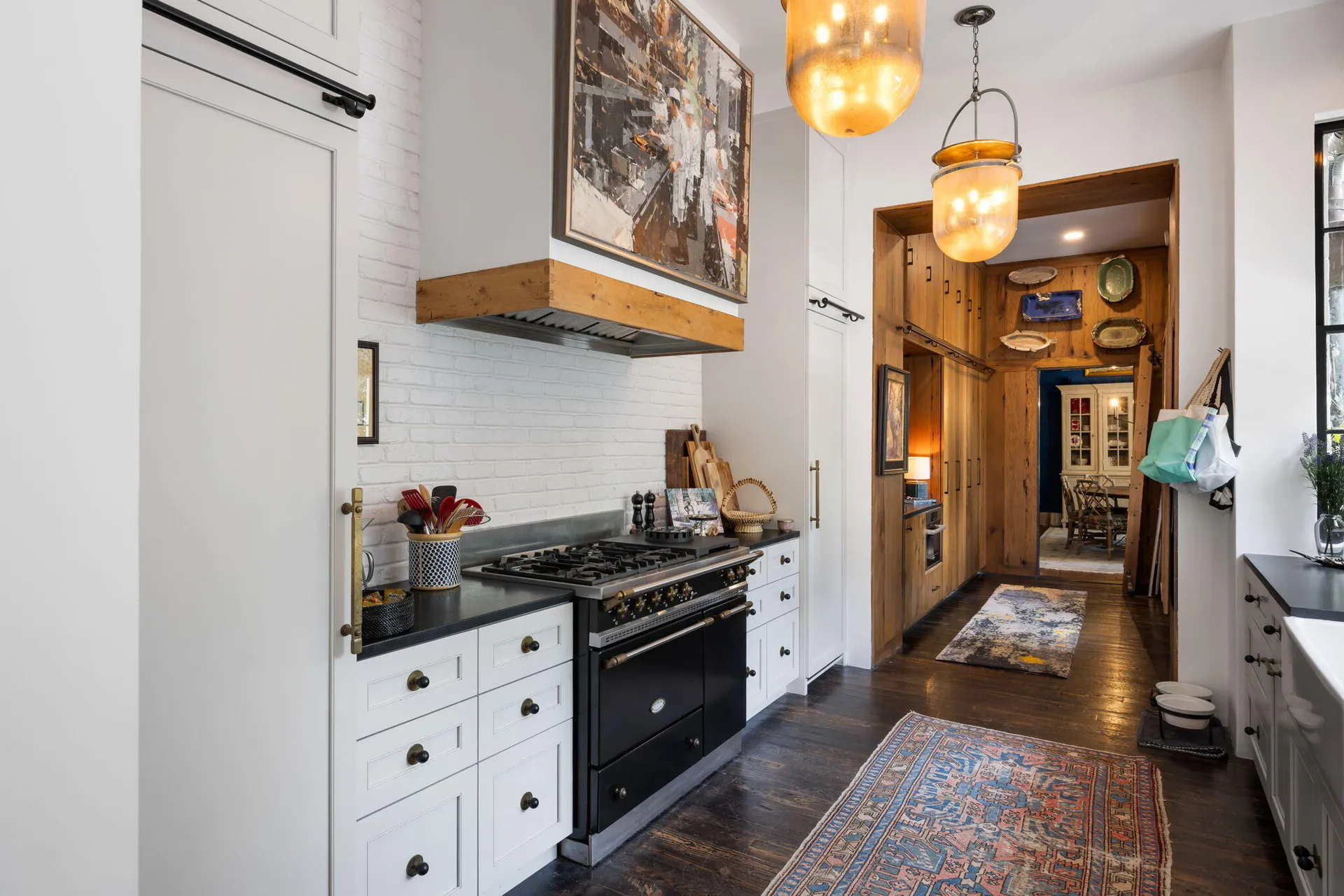 Property image 4 at 42 Society Street, Charleston, SC 29401