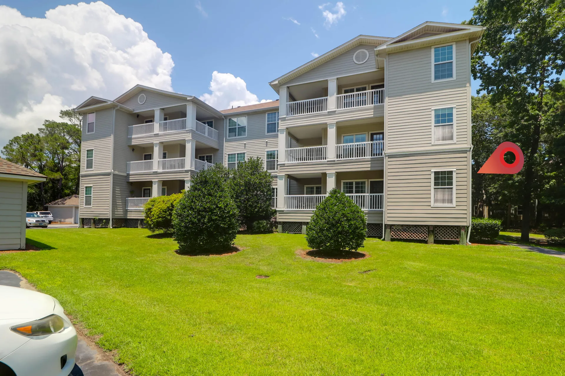 Peninsula, Charleston Community