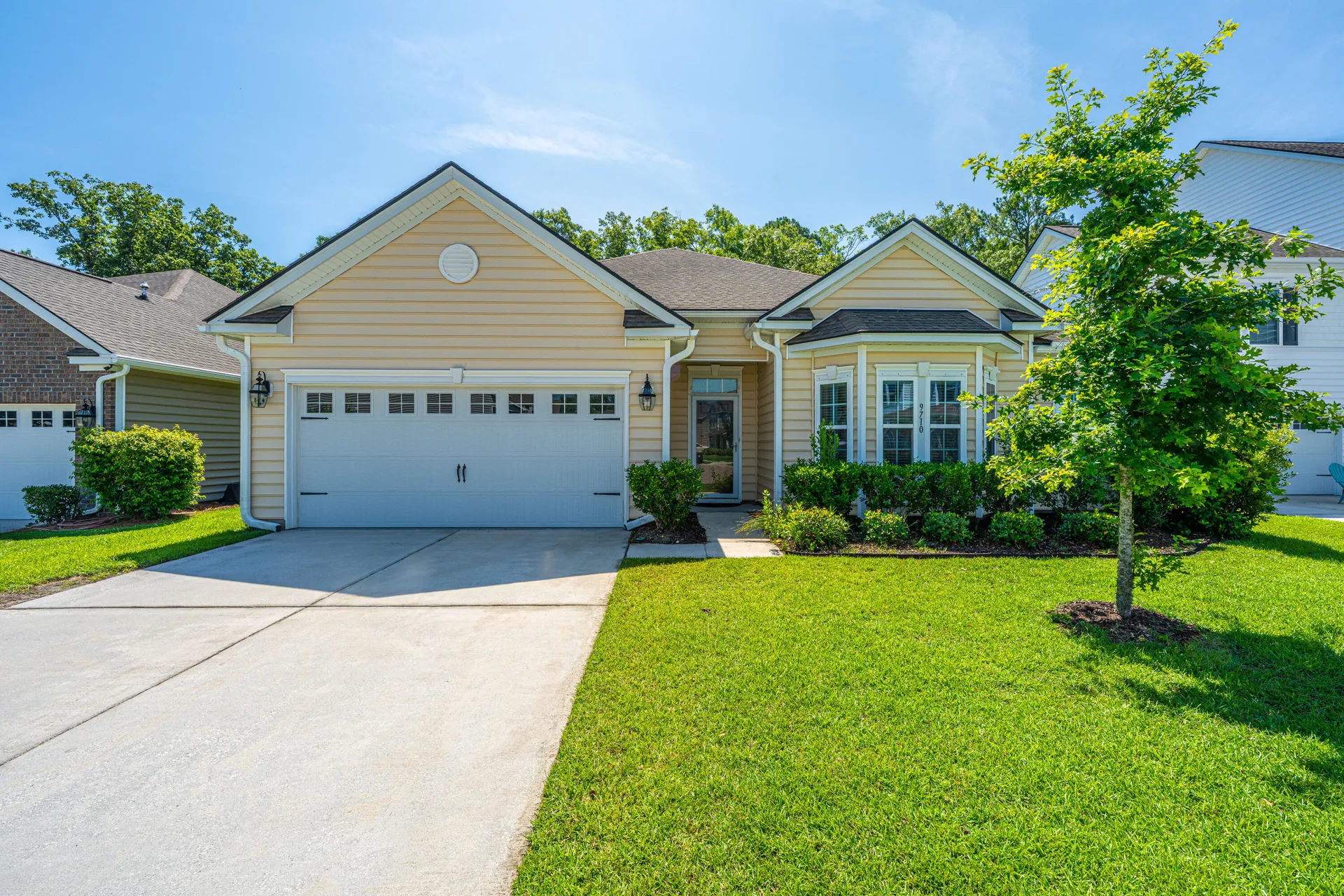 Coosaw Preserve, Ladson Community