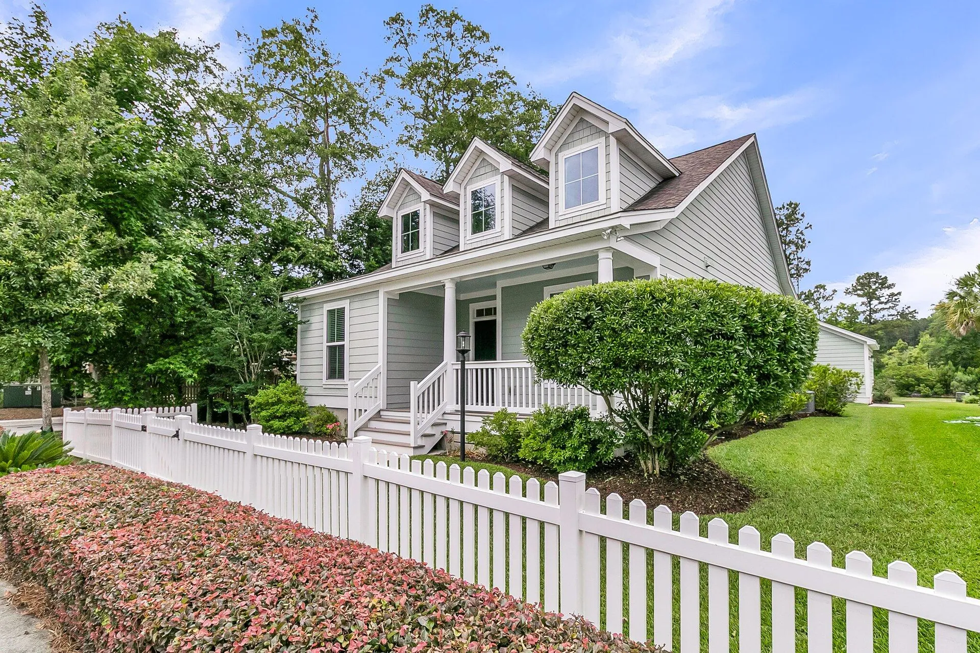 Property image 2 at 3408 Salterbeck Street, Mount Pleasant, SC 29466