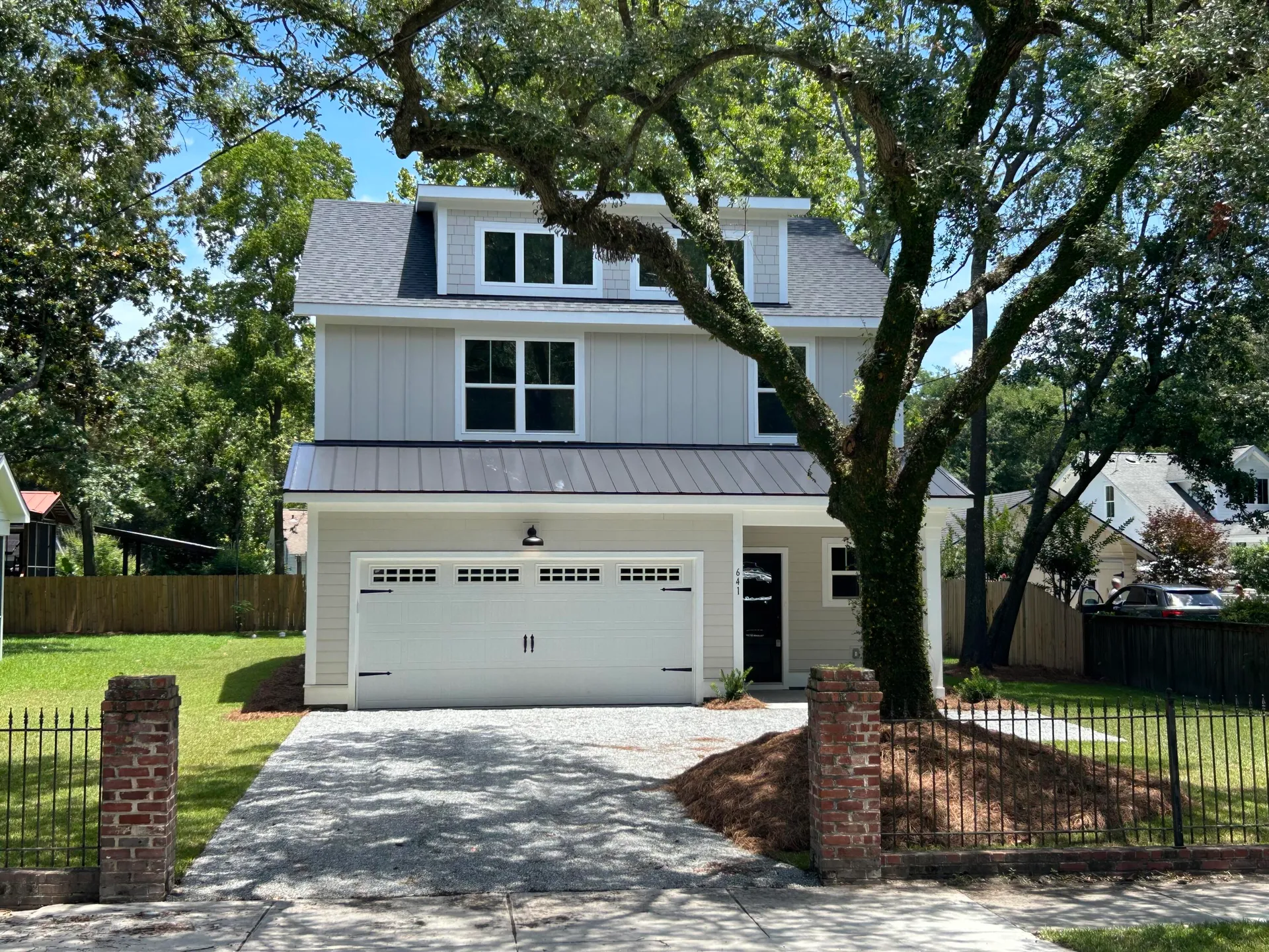 641 Magnolia Road